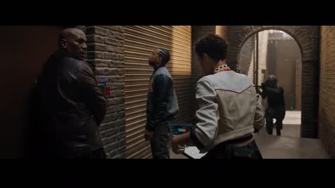 Fast X 2023 - Han vs Shaw Fight scene