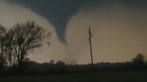 Storm Chasers: Missouri Wedge