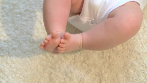 Baby's Legs .. Very Cute!!