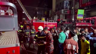 Bangladesh building fire kills, injures dozens