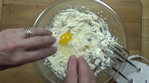How to make Chocolate Chip Pound Cake