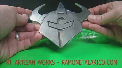 Custom lMega Sized Belt buckle -Horned- RAMONETALARICO.COM