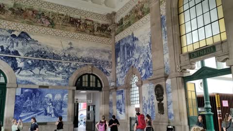 Sao Bento Train station in Oporto, Portugal