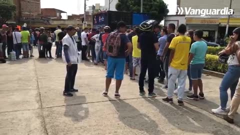 Largas filas para adquirir las boletas del Preolímpico en Bucaramanga
