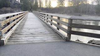 Sun Lava Path Trailhead – Deschutes River (South Section) – Central Oregon – 4K