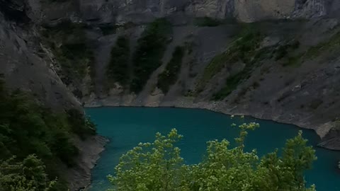 Les passerelles himalayennes du lac de Monteynard-Avignonet