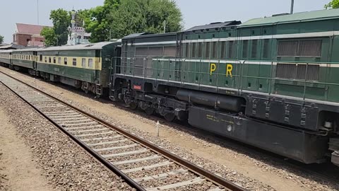 Karachi Express With ZCU Locomotive