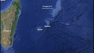 "Mega Zoom 🇲🇺: Discovering Mauritius' Beauty in 2,040km! #MauritiusAdventure"