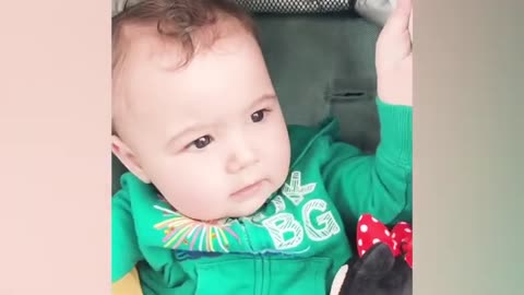 startled babies make you laugh