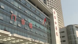 Trump amenaza a China con aranceles y dice que el virus se creó en Wuhan