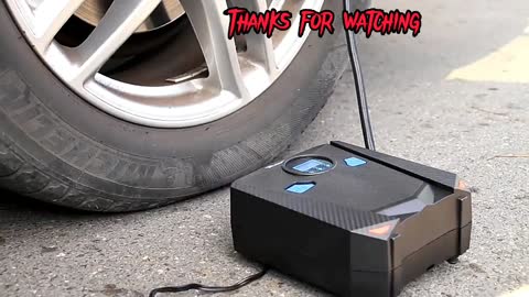 Car Tyre Inflator, 12V Digital Tyre Pump Air Compressor，Automatic Electric Car Tyre Pump