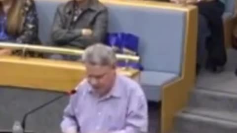 Canadian citizen receives a standing ovation after laying out Klaus Anal Schwab’s plan