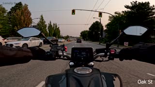 Rush Hour Highway Motorcycle Ride - Yamaha MT-07