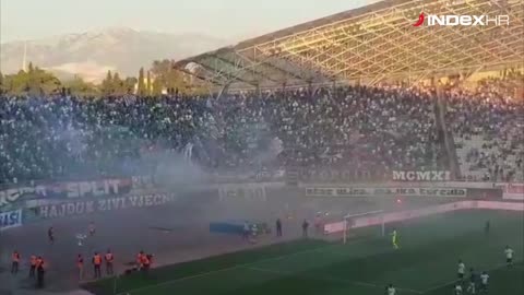 Hajduk - Dinamo, bakljada Torcide