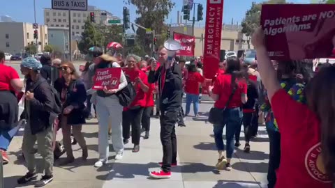 San Francisco: Nurses protest outside Kaiser Permanente against use of AI in treating patients