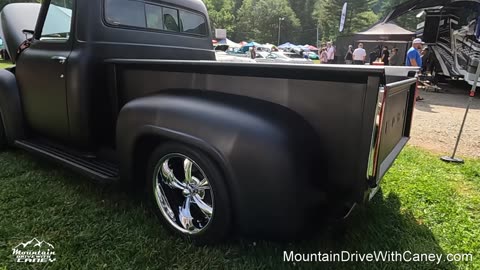 1953 Ford F100 Pickup Truck