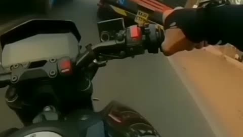 KTM RC390 vs Truck