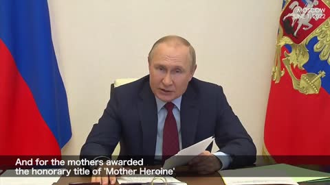 Putin revives Soviet honor for heroic big family mothers; announces up to $15,825 reward