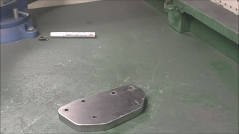 REMOVE SLAG FROM HOT ROLLED STEEL PLATE