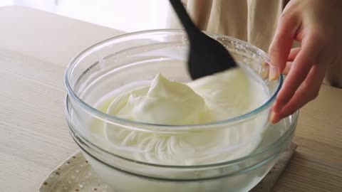 step-by-step recipe for Lemon Custard Cake: