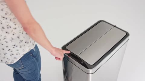 Top 5 Smart Trash Cans to Buy in 2022