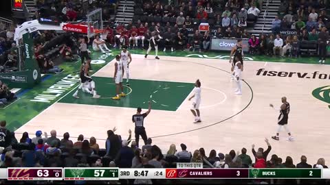 GIANNIS has CAREER-HIGH 9 DUNKS in 38 POINT OUTING in WIN against vs CAVS! EXTENDED HIGHLIGHTS