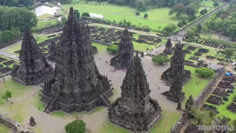 25 Most Mysterious Monuments on Earth