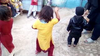 Watch Little Kids Perfect Dancing "Rebo Rebo"