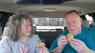 Taco Bell The Cheesy Chicken Crispanada And A Mini Story Time With Brandy