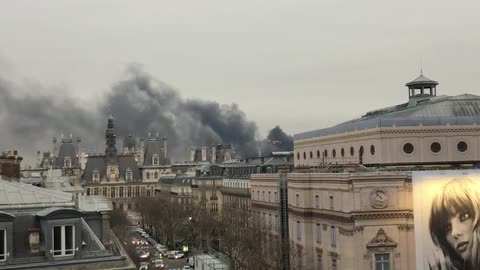 Paris Gare de Lyon fire — Feb 28, 2020.