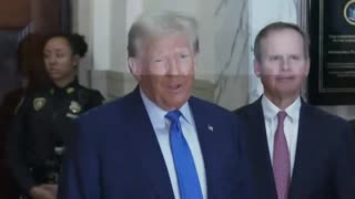 Trump ROASTS Biden In Impromptu Speech