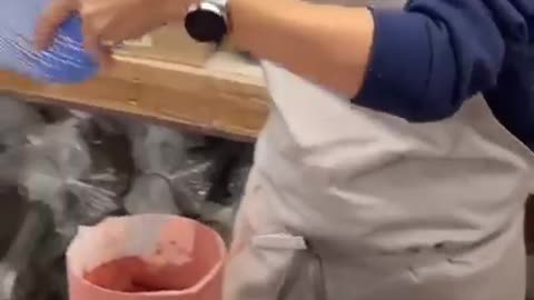Satisfying videos of workers