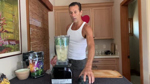 Super Simple Smoothie For Health And Energy