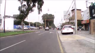 Bike ride in Miraflores, through the bike lane and the car lane.