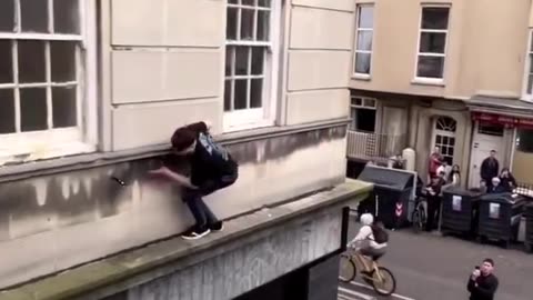 Unbelievable Parkour Stunt