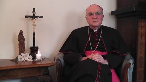 Mons. Viganò al summit di Venezia: "Chi presiede la Chiesa è marionetta nelle mani del burattinaio"