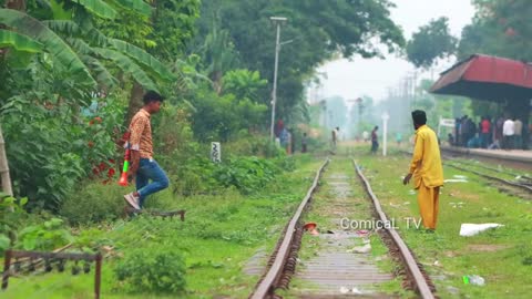 Fake Train Horn Prank viral video