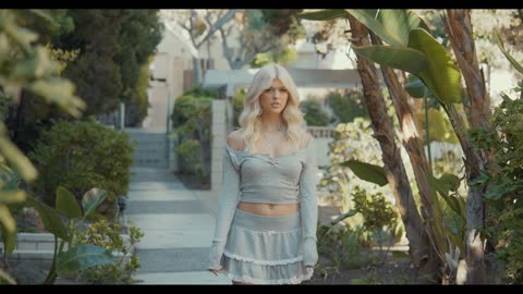 Breadcrumbs feat. Loren Gray (Music Video)