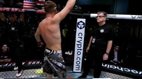 UFC Fighter Shouts "Freedom" and Waves Bible While Condemning Satan