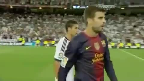 VIDEO: C.Ronaldo and Messi don't shake hands