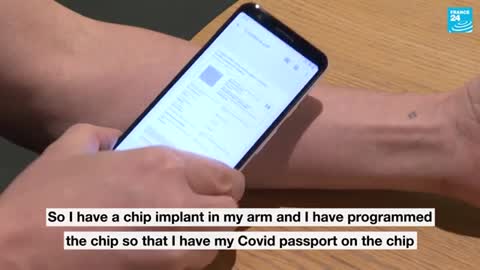 Covid 19 In Sweden, a vaccine passport on a microchip implant