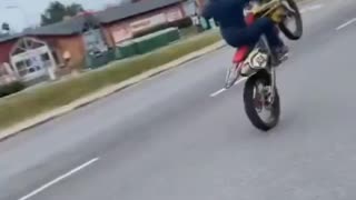 wild wheelie on the 450cc