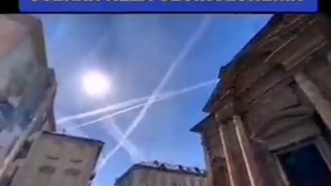 E anche oggi, un po' di aerosol chimico sopra le nostre teste