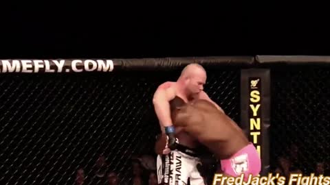 Phil Davis vs. Tim Boetsch Highlights (SUBMISSION of the Year) #ufc #mma #phildavis #jiujitsu #punch