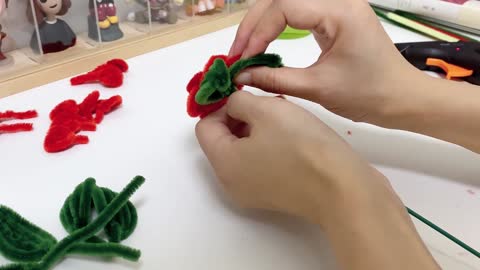 Step 13: Use a twist stick to make small gift camellias.