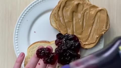 How NOT To Make A Sandwich