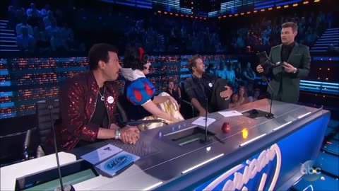 When The Judges SING! Who Is the BEST?