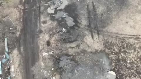 An abandoned Ukrainian tank is killed by a drop from a UAV.