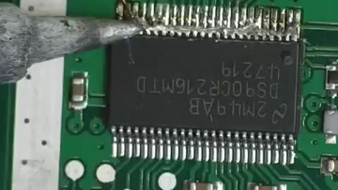 Desoldering ic without hot air