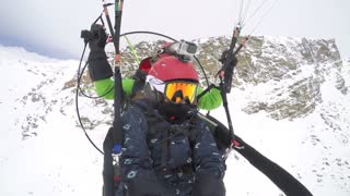 Paramotoring Adventure Turns Into Surprise Marriage Proposal